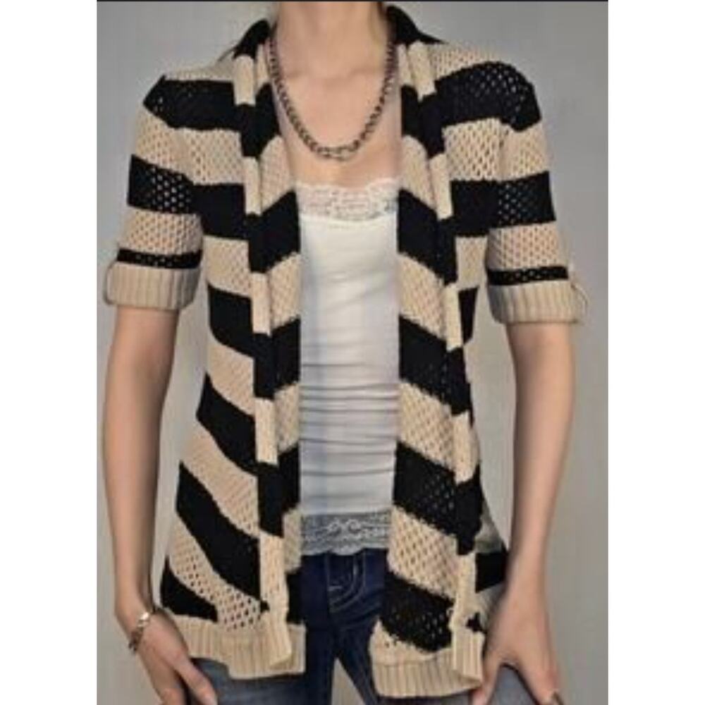 Xhilaration Womens Open-Front Knit Cardigan w short cuffed sleeves Size L EUC